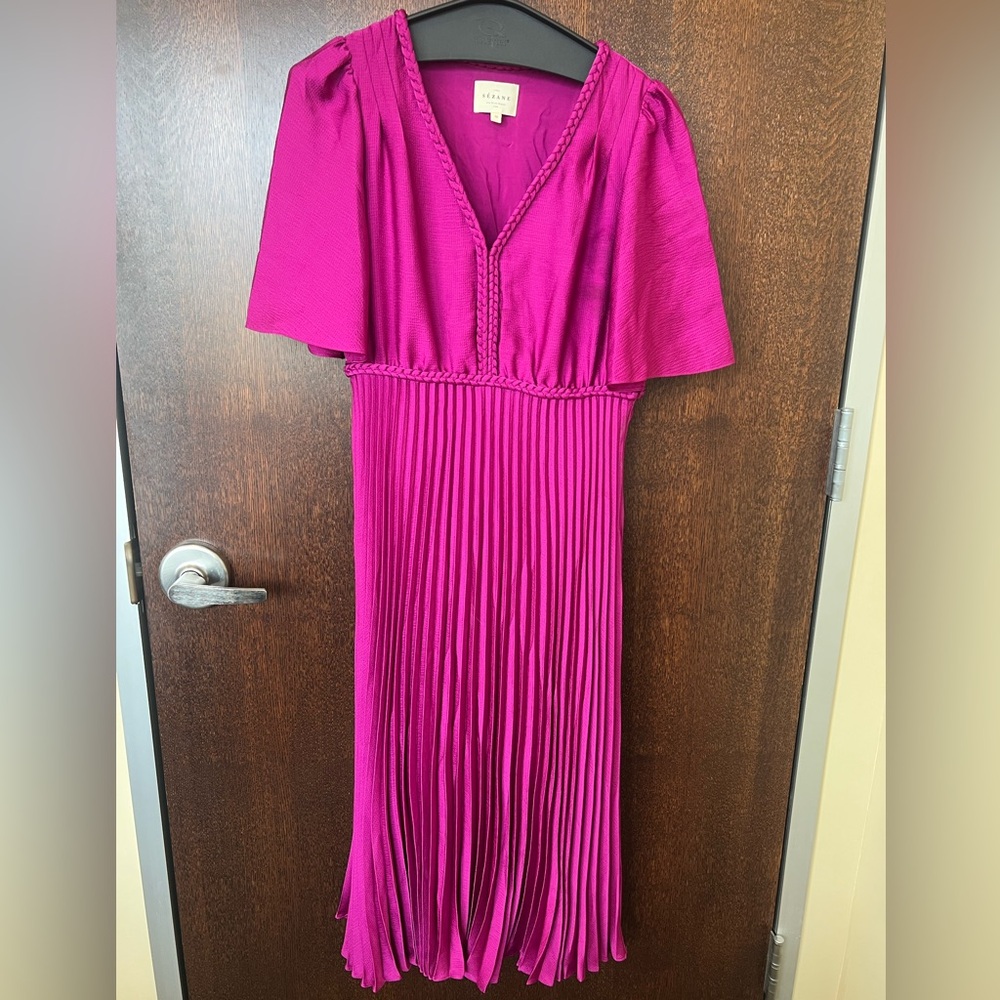 NWOT Sezane Magenta Pleated Dress